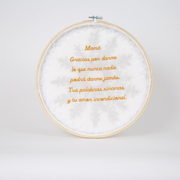Eguzkilore bordado dedicatoria para el día de la madre
